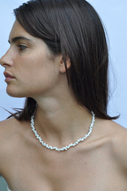 Tiny Shell Necklace | White