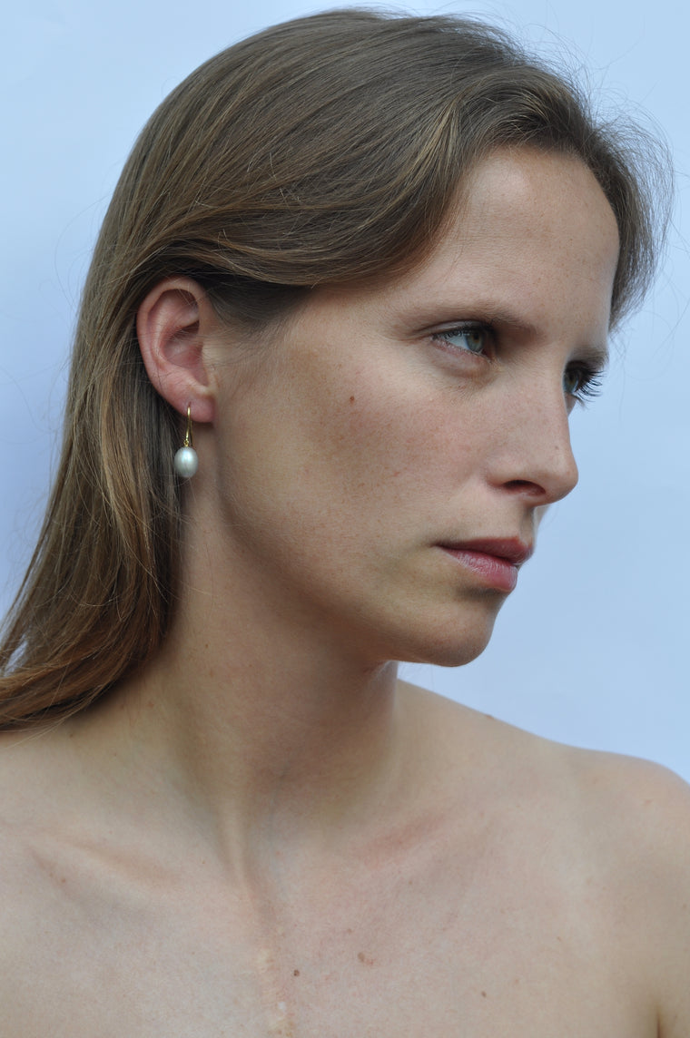 Goddess Pearl Earrings