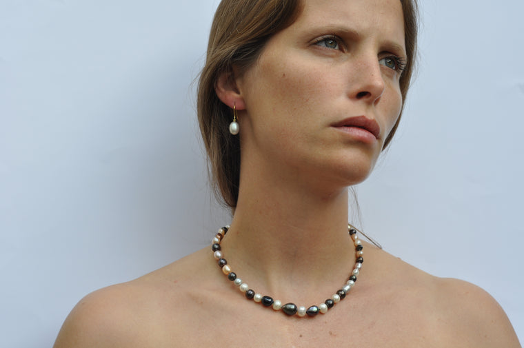Lili Baroque Necklace
