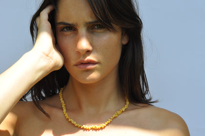Tiny Shell Necklace | Yellow