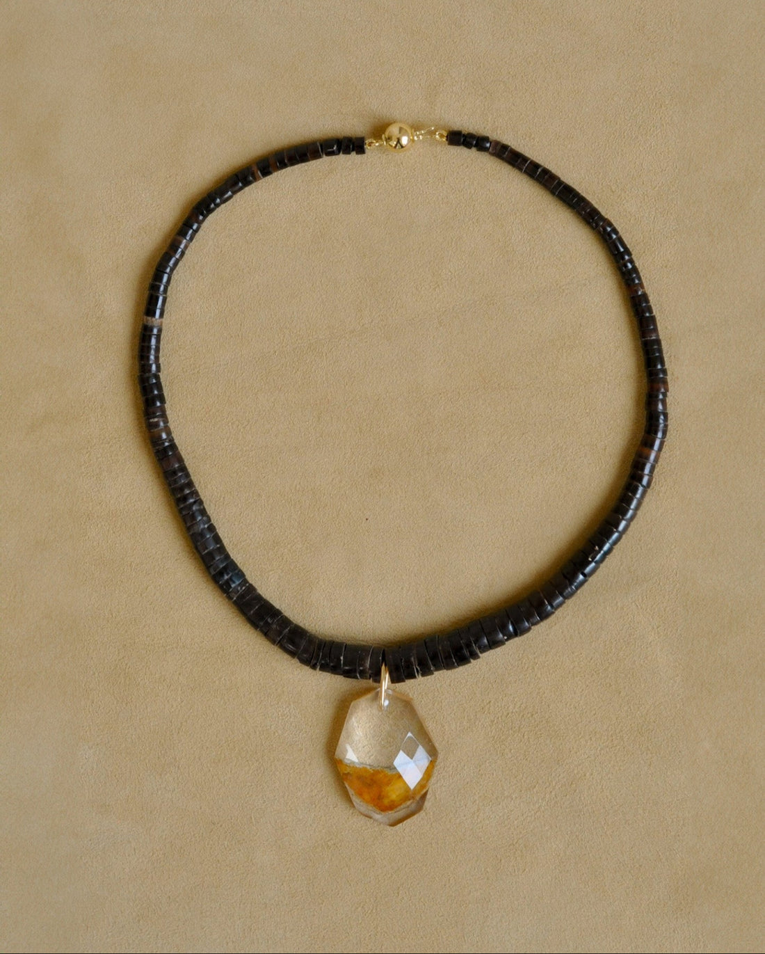 The Faceted Drop Collar