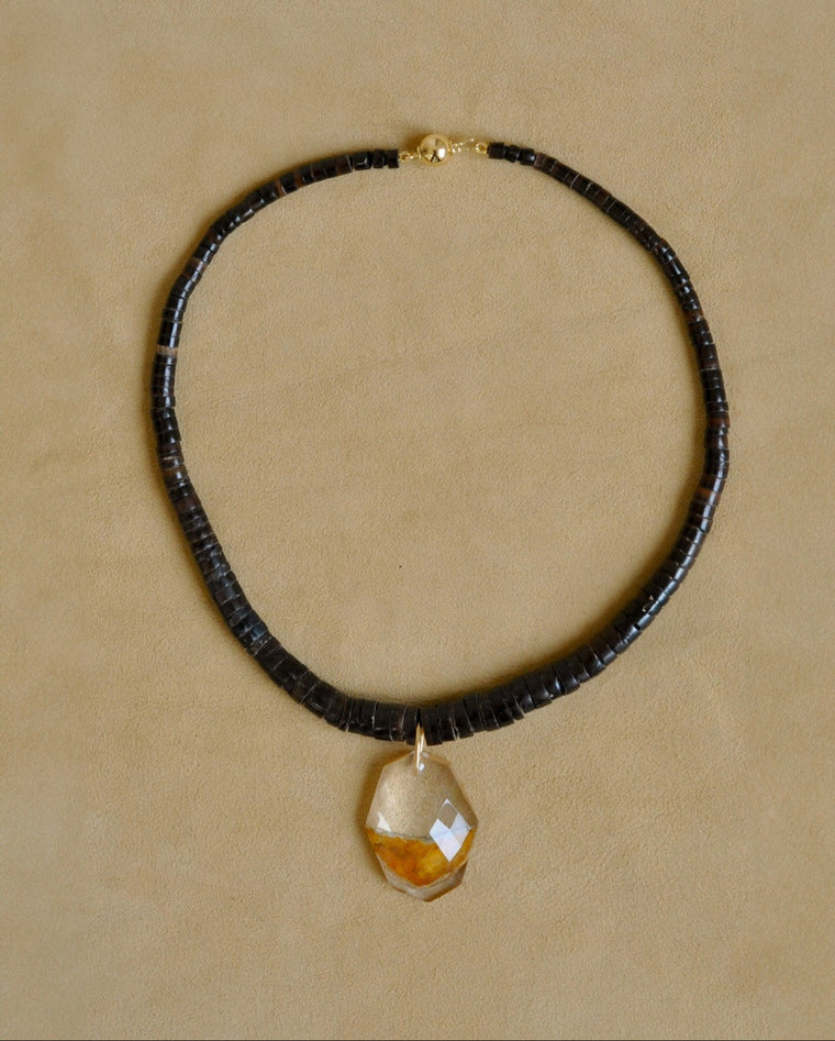 The Faceted Drop Collar