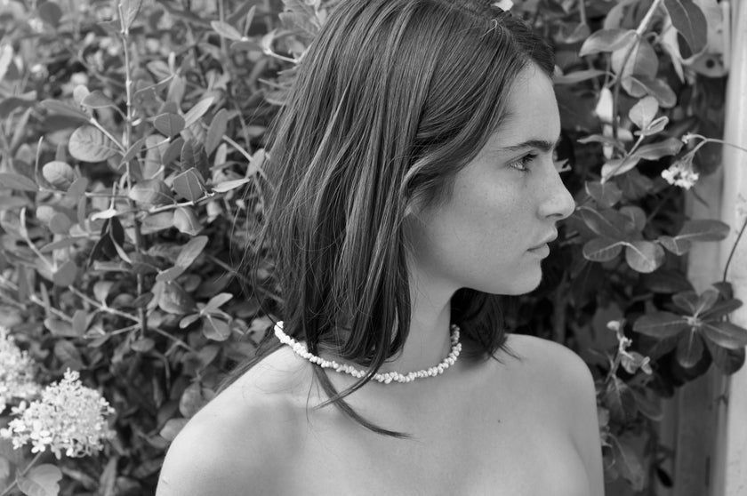 Tiny Shell Necklace | White