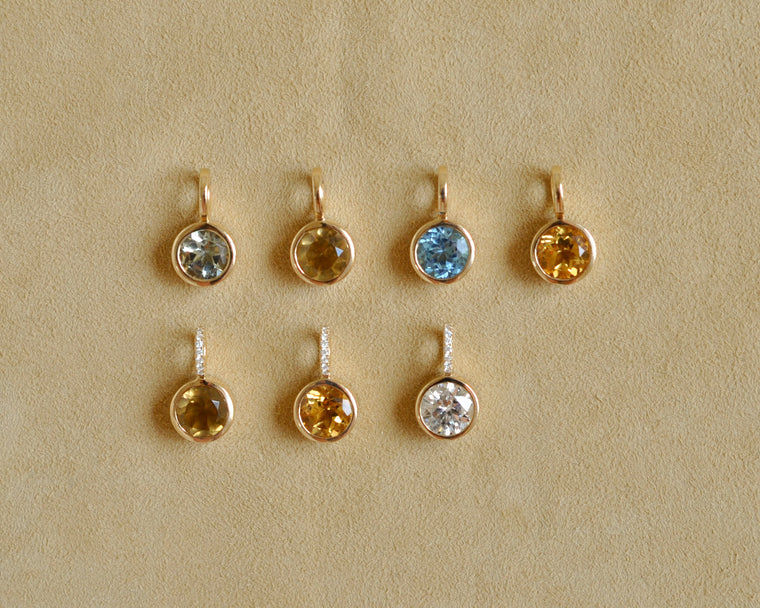 Striped Pendant Puka Collar