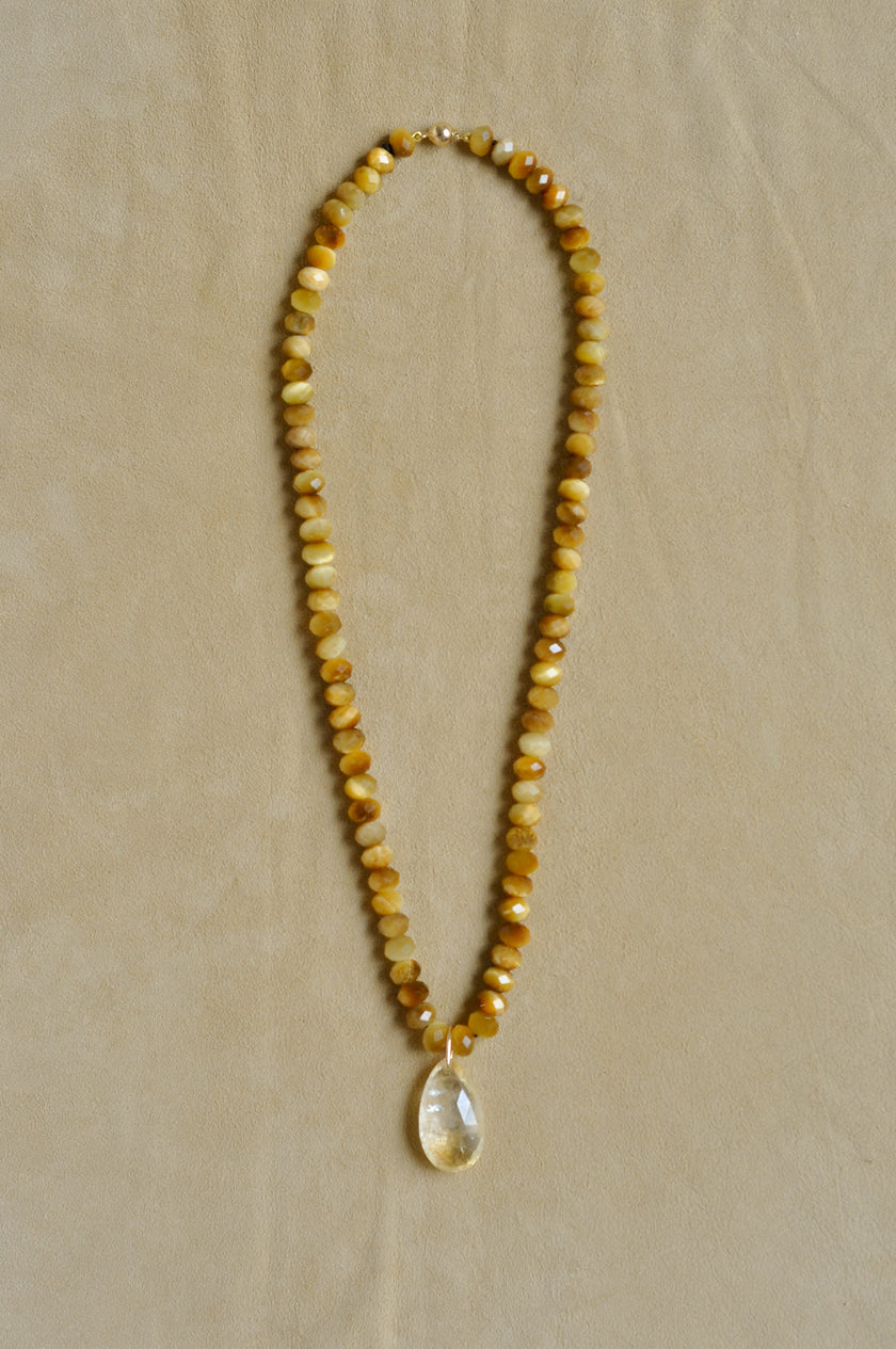 Lo Citrine Pendant Necklace