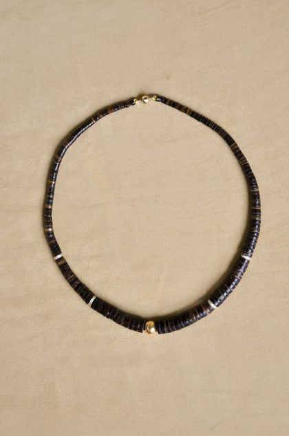 Elegant Diamond Puka Bead Collar