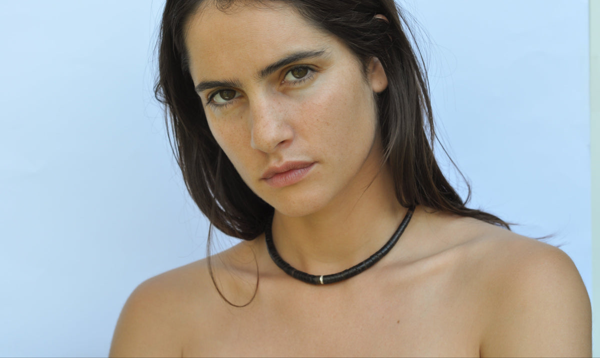 Elegant Puka Diamond Collar