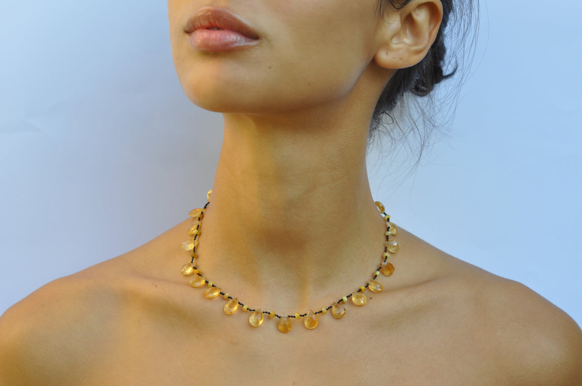 The Droplet Necklace | Light Citrine